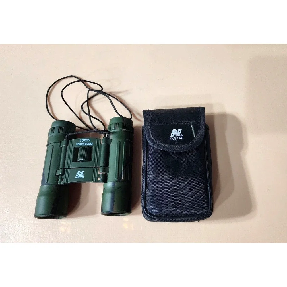 Vintage‎ Focal 10x25 Binoculars 96Mft/1000 Yards w/Case Made in Japan